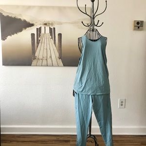 Sexy Vicky’s secret knockout pants and top